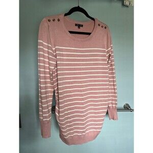 Maternity sweater- Lety&Me size large